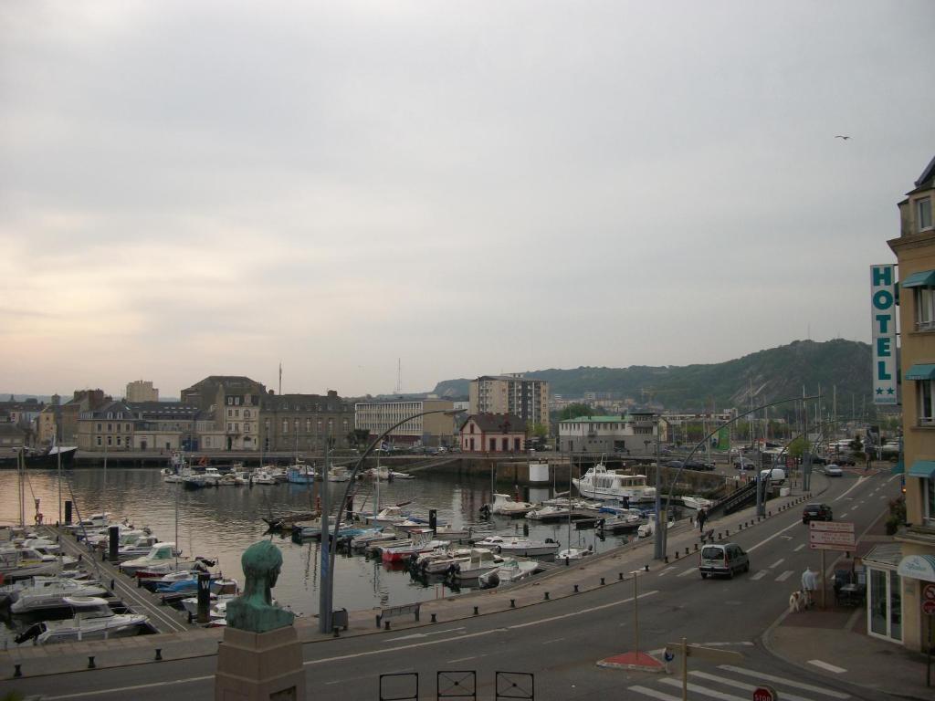 Le Grand Hotel Cherbourg-en-Cotentin Exterior photo